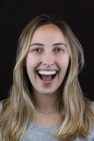 WhatsApp mulher invisalign odontologia Dr Alysson Resende