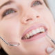 Implante dentário com mau cheiro: como higienizar o implante dentário?
